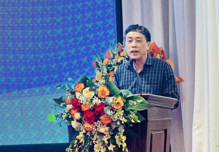 Nhà văn, Đại tá Nguyễn Bình Phương, Tổng Biên tập Tạp chí Văn nghệ Quân đội. (Ảnh: CTV/Vietnam+)