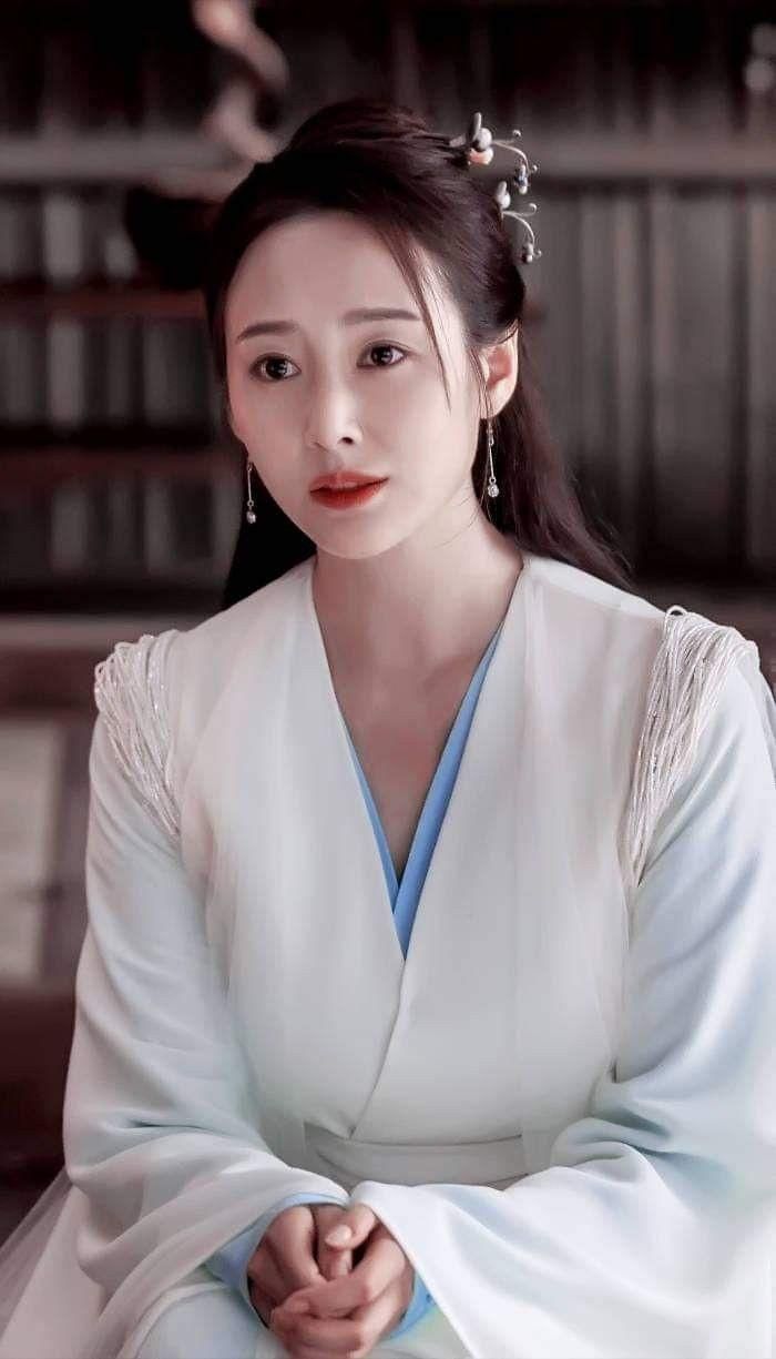 Lý Thuần là nữ diễn viên của nhiều bộ phim truyền hình nổi tiếng (Ảnh: Weibo). 