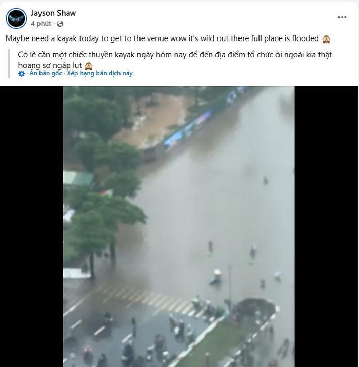 Tay cơ Jayson Shaw cũng có trải nghiệm tương tự tại Hà Nội.
