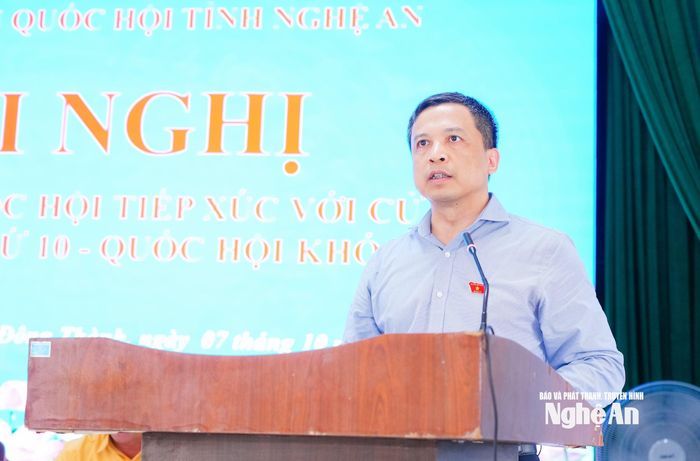 Ông Phạm Phú Bình - Đại biểu Quốc hội hoạt động chuyên trách tại Ủy ban Quốc phòng, An ninh và Đối ngoại của Quốc hội thông tin chương trình, nội dung Kỳ họp thứ 10, Quốc hội khóa XV. Ảnh: T.L