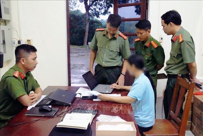 Hiện Công an tỉnh Phú Thọ đang tiếp tục điều tra, xác minh, thu thập tài liệu, củng cố hồ sơ để xử lý nghiêm theo đúng quy định của pháp luật. Ảnh: TTXVN phát