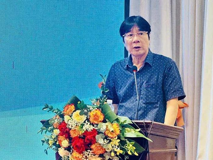 Nhà nghiên cứu Nguyễn Đăng Điệp phát biểu tại hội thảo