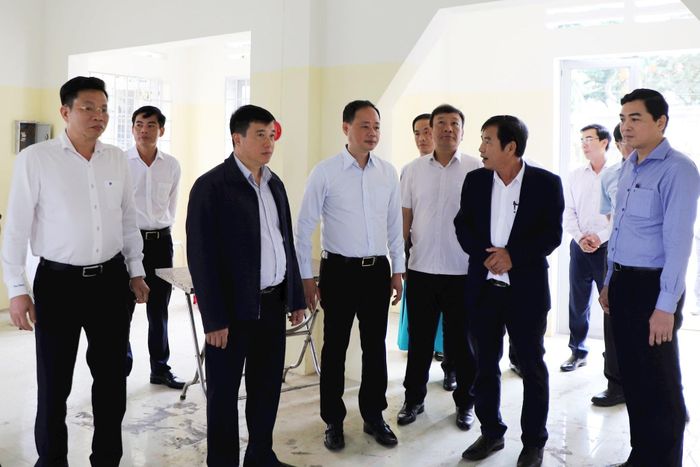 Trong ngày 21/8, Đoàn Công tác của Thường trực Tỉnh ủy Lâm Đồng đã đi kiểm tra nhiều địa phương phía Tây