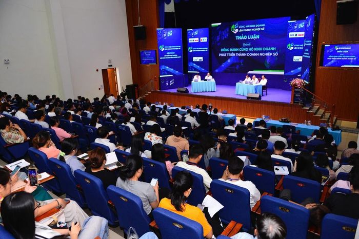 Hội thảo thu hút được sự quan tâm của nhiều hộ kinh doanh trên địa bàn TP. Hồ Chí Minh.
