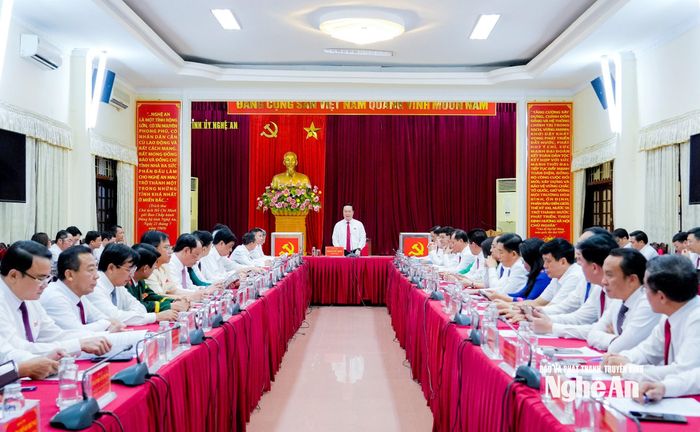 Hội nghị lần thứ I, Ban Chấp hành Đảng bộ tỉnh khóa XX, nhiệm kỳ 2025 - 2030. Ảnh: Phạm Bằng