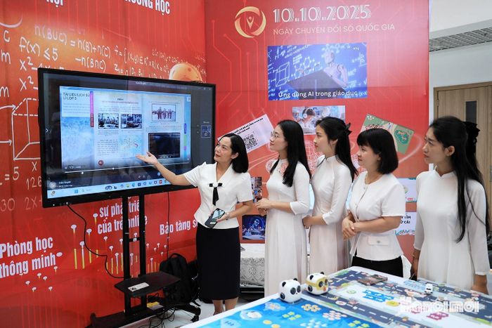 Phó Hiệu trưởng Trường Trung học cơ sở An Dương Vương Trần Thị Quyên đánh giá: “Việc sớm tiếp cận với nghệ giúp các em học sinh tăng tính tư duy, sáng tạo, phát triển toàn diện hơn. Bởi vậy, chúng tôi triển khai tích hợp ứng dụng AI trong hoạt động giảng dạy để các em học sinh được tiếp cận thực tế”.