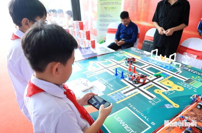 Mỗi robot có một tính năng riêng, tùy theo lắp ráp.