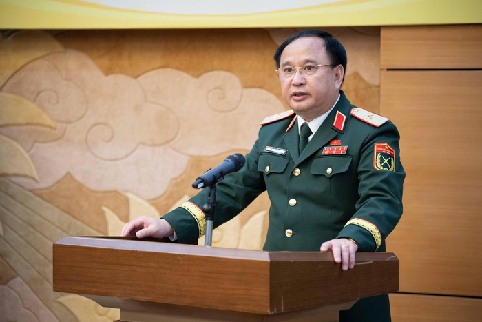 Thiếu tướng Trần Đức Thuận, Phó chủ nhiệm Ủy ban Quốc phòng, An ninh và Đối ngoại của Quốc hội phát biểu.