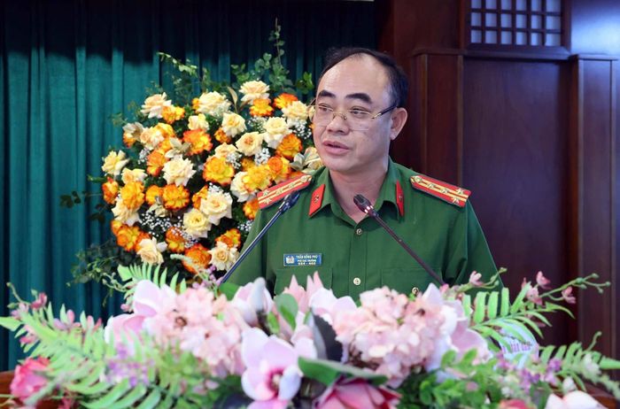 Đại tá Trần Hồng Phú - Cục phó Cục Cảnh sát quản lý hành chính về trật tự xã hội.