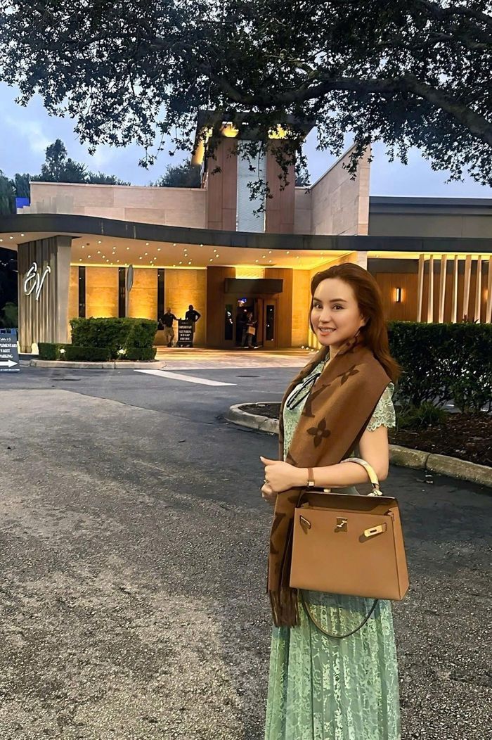 Ca sĩ Vy Oanh nói gia đình, chồng con là thứ quan trọng nhất với cô lúc này. 