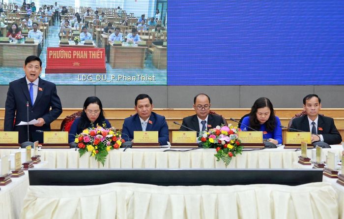 Thường trực HĐND tỉnh chủ trì phiên giải trình giữa cơ quan dân cử với cơ quan quản lý nhà nước, nhằm tạo sự đồng thuận, củng cố niềm tin của cử tri và Nhân dân. Ảnh: Nguyệt Thu