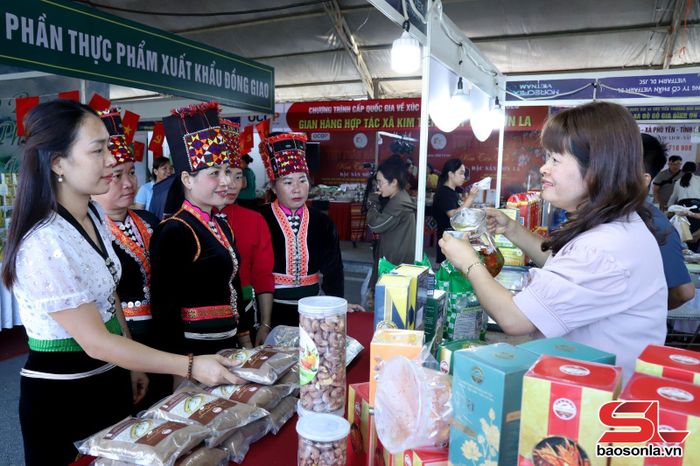 Gian trưng bày của tỉnh Lâm Đồng.
