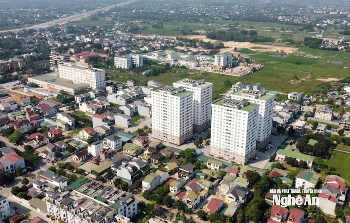 Thị trường chung cư ở Nghệ An thời gian qua tăng vọt. Ảnh: Tiến Hùng