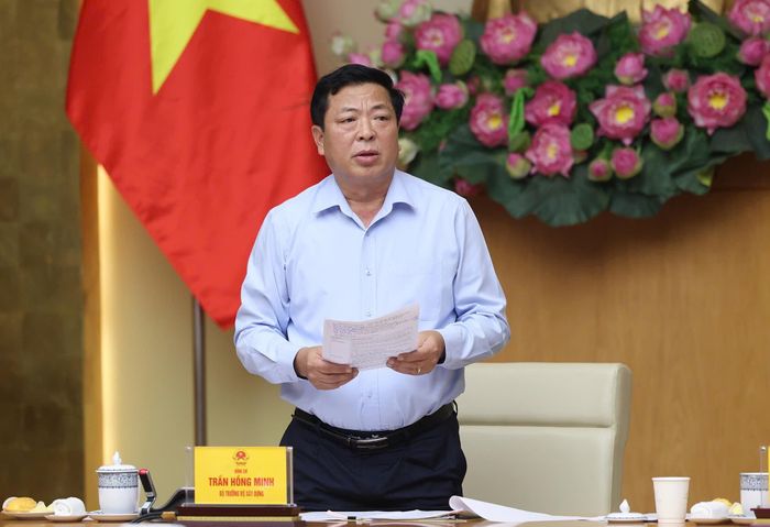 Bộ trưởng Bộ Xây dựng Trần Hồng Minh phát biểu - Ảnh: VGP/Nhật Bắc