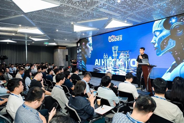 Ông Trương Đức Lượng - Chủ tịch VSEC - tại Hội thảo.