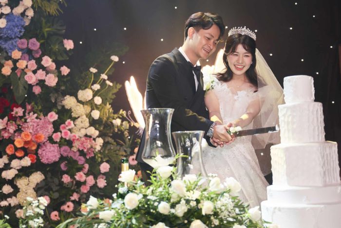 Yuko và Quốc Vĩnh trong ngày cưới tại TP.HCM.