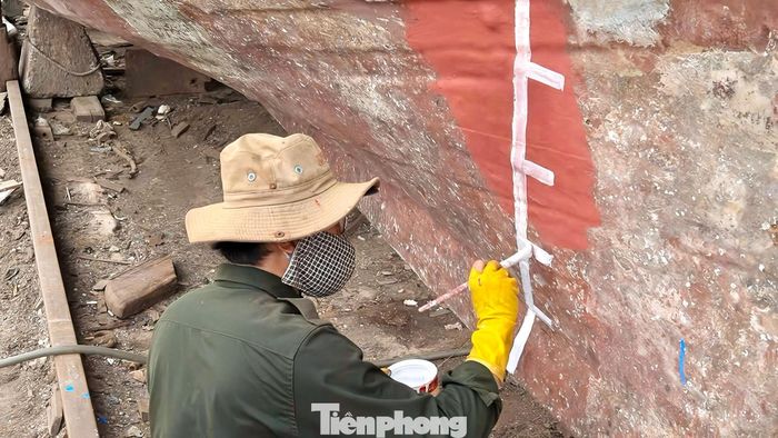 Trước đó, tại buổi tiếp xúc cử tri trước kỳ họp thứ X Quốc hội khóa XV, Chủ tịch UBND TP. Đà Nẵng đã giải đáp những băn khoăn của ngư dân, cho biết thành phố sẽ ghi nhận và sẽ tổ chức các buổi làm việc cụ thể giữa Sở Nông nghiệp và Môi trường để cùng đánh giá, rà soát những vấn đề mà ngư dân lo ngại. 
