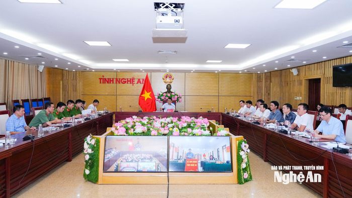 Quang cảnh hội nghị. Ảnh: T.L