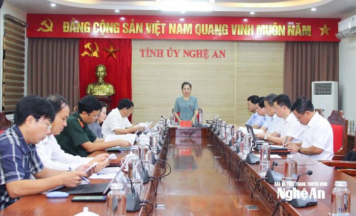 Quang cảnh cuộc họp. Ảnh: Mai Hoa
