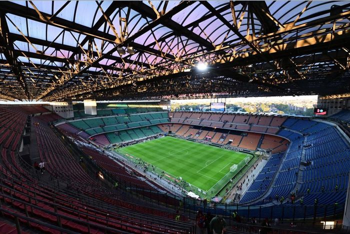 San Siro sắp bị phá bỏ để xây dựng một sân vận động hiện đại hơn. Ảnh: Getty