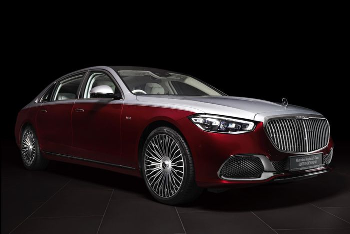 Mercedes-Maybach S 680 Edition Beyond 60 là phiên bản độc nhất được chế tác để kỷ niệm 60 năm Quốc khánh Singapore.