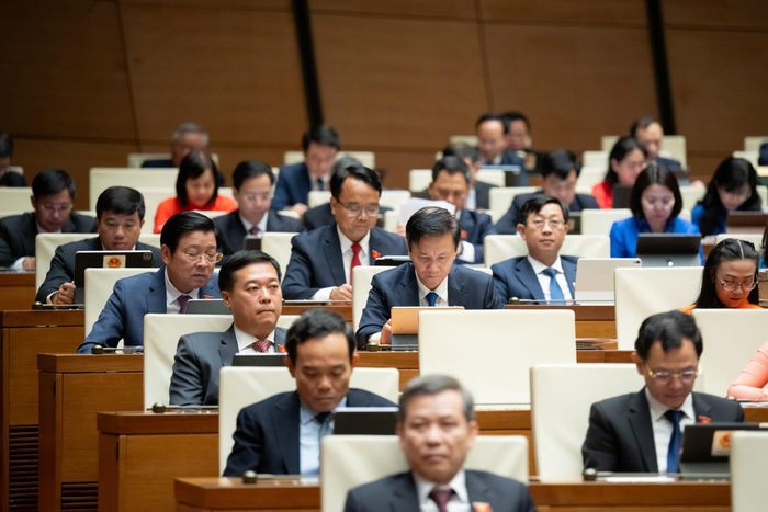 Các đại biểu Quốc hội tham dự Kỳ họp.