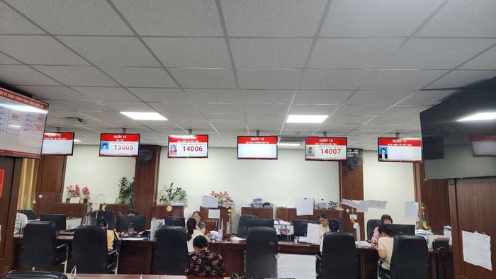 Trung tâm Phục vụ hành chính công tỉnh Nghệ An là đầu mối giải quyết những vướng mắc, điểm nghẽn cho trung tâm hành chính công các địa phương.