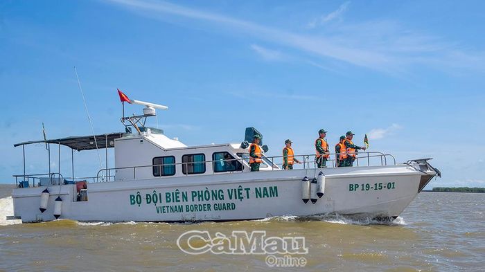 BÐBP không chỉ là “lá chắn thép” nơi tuyến đầu bảo vệ chủ quyền biển, đảo, chống khai thác IUU mà còn là điểm tựa vững chắc cho ngư dân.