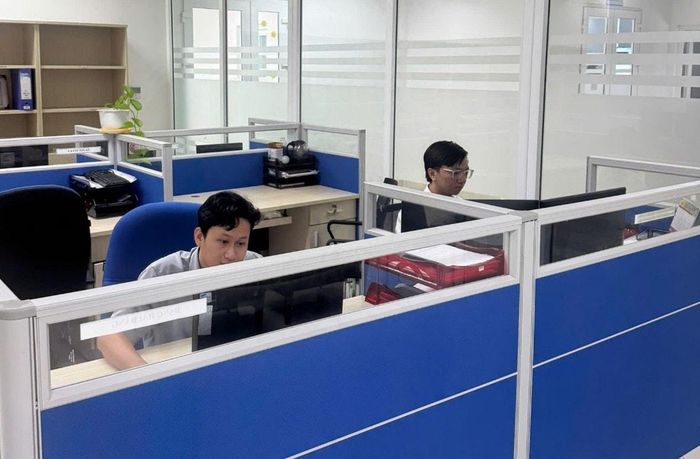 Đội trực giám sát An toàn thông tin trong khu vực làm việc
