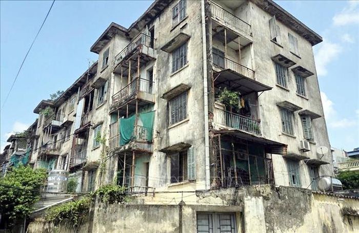 Tòa nhà 5 tầng đường Trần Đăng Ninh, phường Nam Định (Ninh Bình).