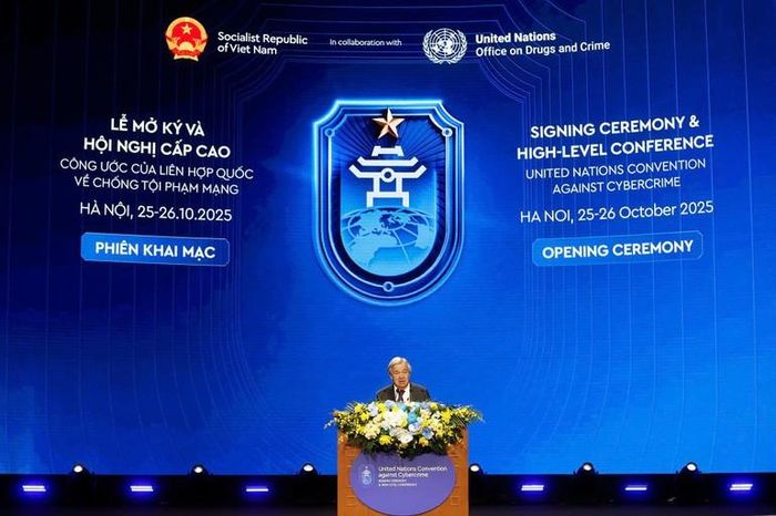  Tổng Thư ký Liên hợp quốc Antonio Guterres phát biểu tại Lễ mở ký Công ước của Liên hợp quốc về chống tội phạm mạng. (Ảnh: THỦY NGUYÊN) 