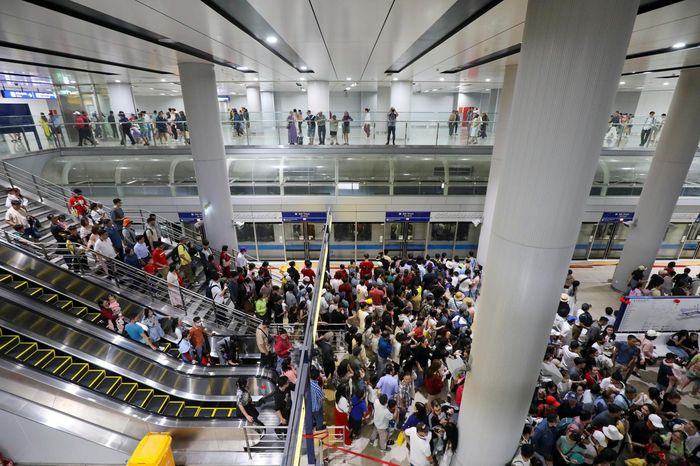  Các chuyên gia giao thông đánh giá, để Metro phát huy hiệu quả, TPHCM cần sớm hoàn thiện hạ tầng kết nối, đặc biệt là hệ thống bãi giữ xe quy mô đủ lớn. 