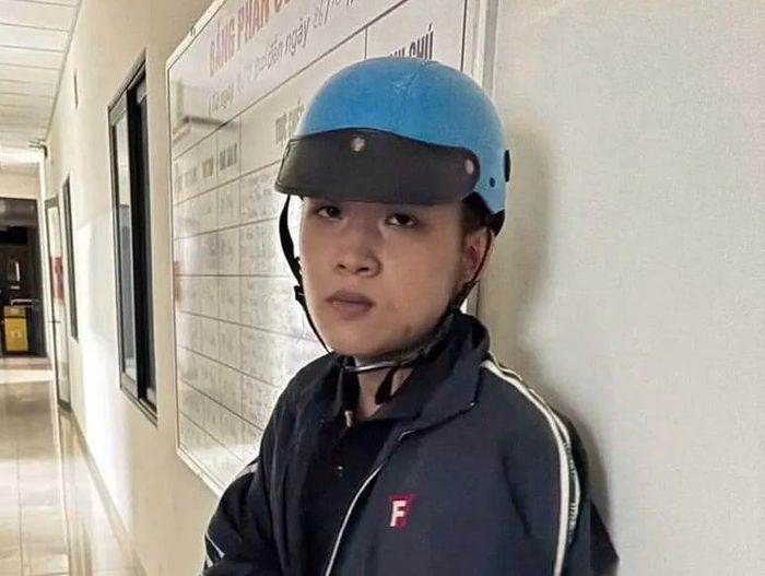 Đối tượng Bùi Quang Sơn và hung khí gây án.