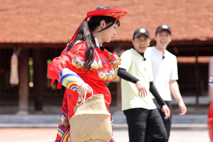 Trò chơi 'Chạy ró'.