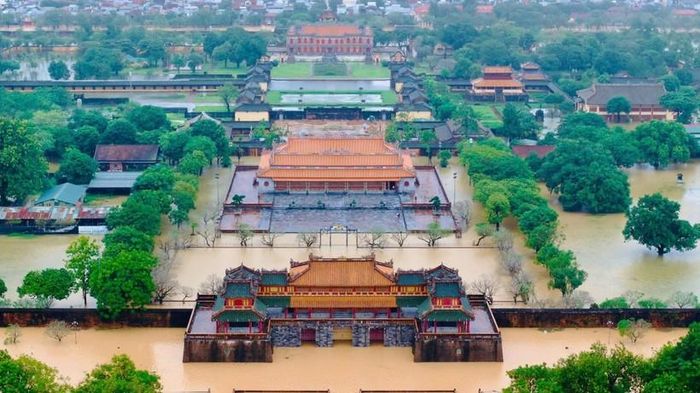  Theo ông Trung, các khu vực di tích bên ngoài đều ngập, tuy nhiên bên trong cơ bản chưa có thiệt hại. 