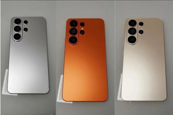  Theo một số tin rò rỉ, Galaxy S26 có thể sở hữu màu "Cam vũ trụ" giống trên iPhone 17 Pro Max. Ảnh: DigitalTrends. 