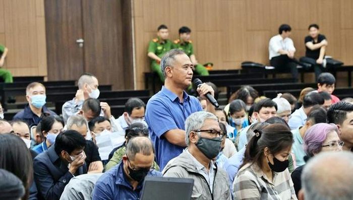 Ông Ngô Ngọc Đức - cựu Bí thư Thành ủy Tp.Hòa Bình (cũ) - một trong những bị cáo tại phiên tòa.