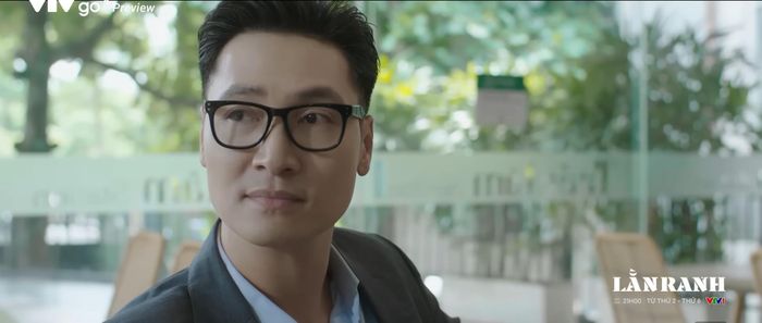Triển đứng trước yêu cầu khó xử từ phía luật sư.
