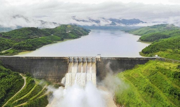 Nhà máy Thủy điện Sông Tranh 2 vận hành an toàn, góp phần điều tiết giảm lũ và bảo vệ hạ du trong các đợt mưa lớn tháng 10/2025.