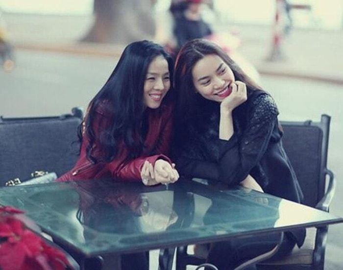 Hồ Ngọc Hà và Lệ Quyên từng khá thân thiết trước khi vướng tin đồn nghỉ chơi.