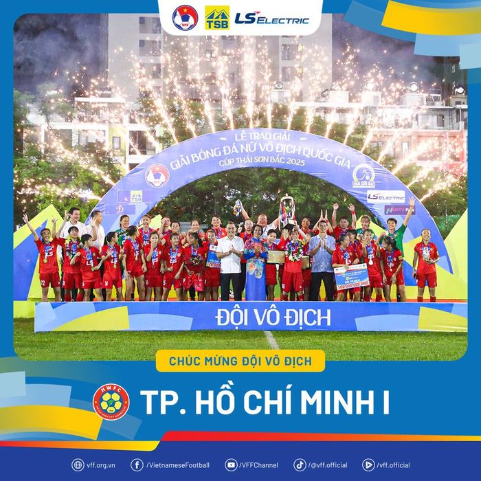 TPHCM được chủ tịch FIFA chúc mừng sau khi VĐQG. Ảnh VFF