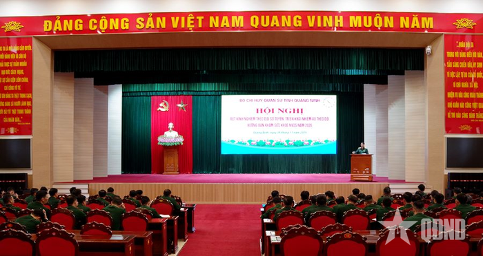 Quang ảnh hội nghị.