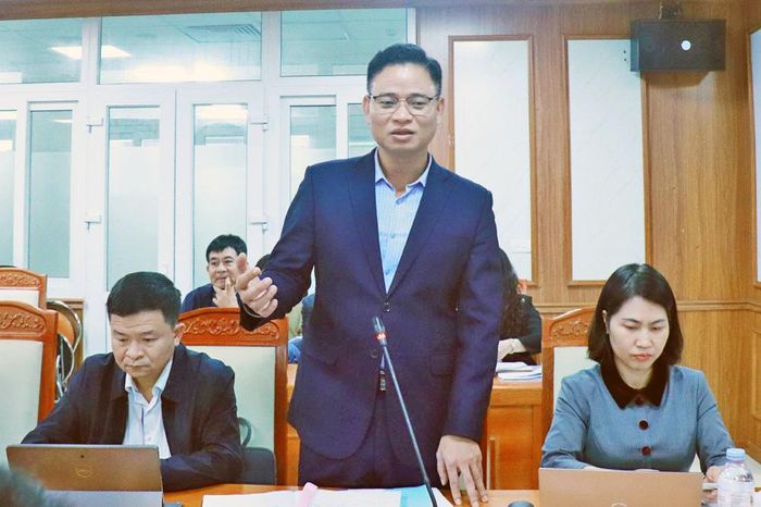  Đại diện lãnh đạo Sở Văn hóa, Thể thao và Du lịch phát biểu tại buổi làm việc. 