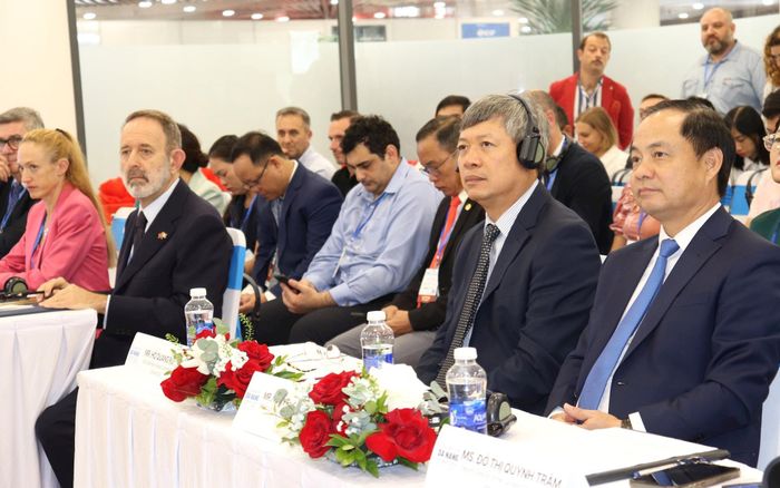 Các đại biểu tham dự khai mạc "Những ngày Ý tại Đà Nẵng 2025". Ảnh: NGỌC HÀ