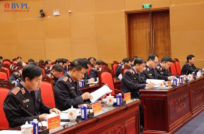  Các đồng chí lãnh đạo VKSND tối cao và đại biểu dự Hội nghị.