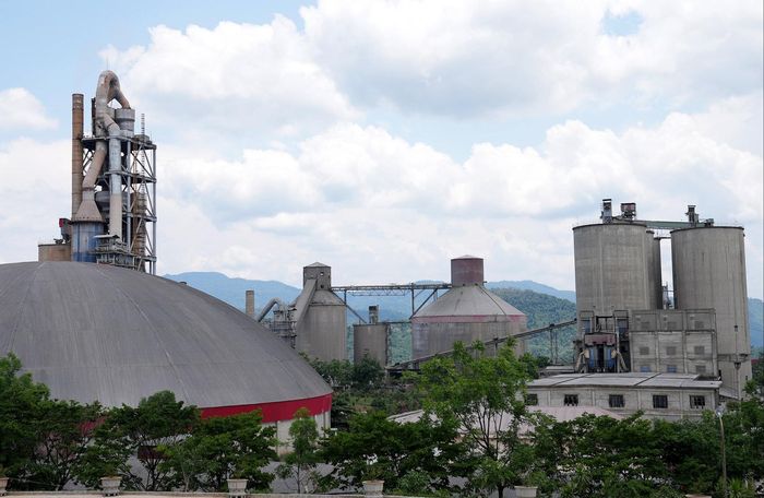 Các doanh nghiệp trong nước sẽ mua tín chỉ carbon để bù trừ phát thải nhà kính từ năm 2029. Ảnh: PHAN VINH
