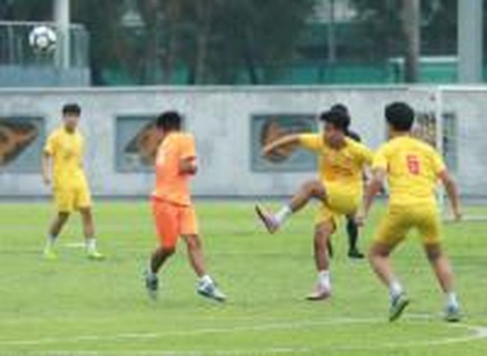 Bảng Ư: THPT Marie Curie MĐ 2–0 THPT Quang Trung HĐ