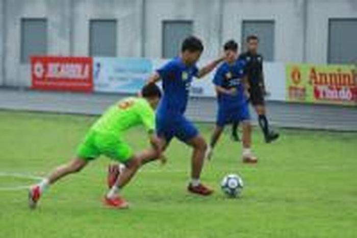Bảng V: THPT Tự Lập 1–1 THPT Khương Đình