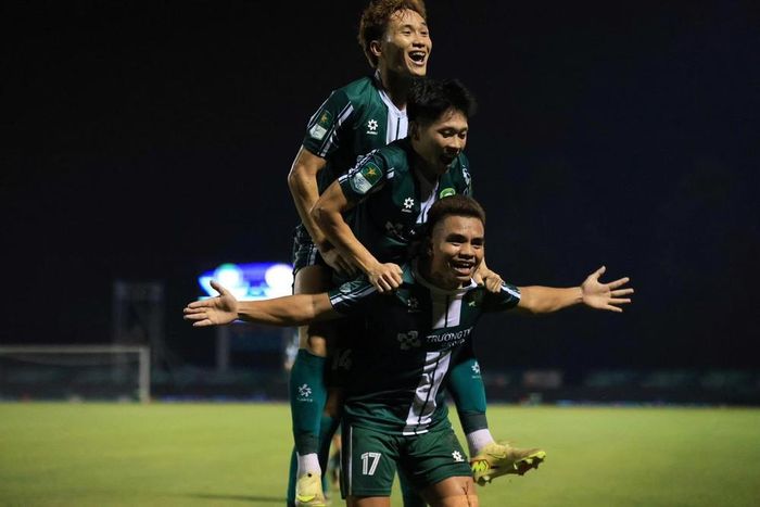 Đồng Nai đang gây áp lực mạnh mẽ lên ngôi đầu bảng. Ảnh: TTĐN