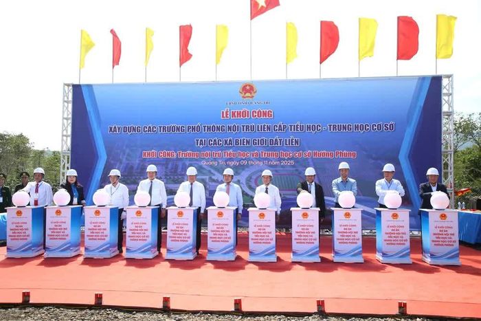Quảng Trị khởi công xây trường nội trú 360 tỉ đồng ở khu vực biên giới. Ảnh: Thanh Thủy-TTXVN